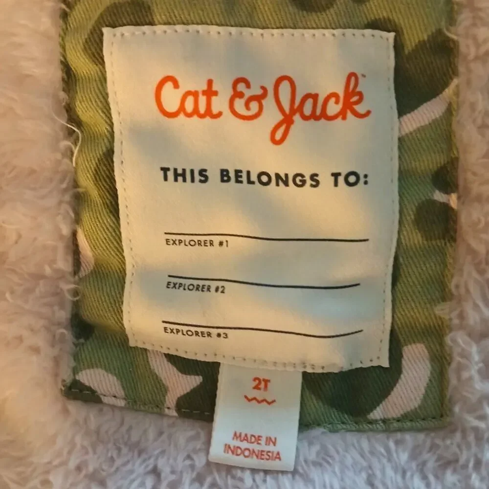 Girls Cat & Jack Green Leopard print long Sleeve Hooded Jacket Size 2T